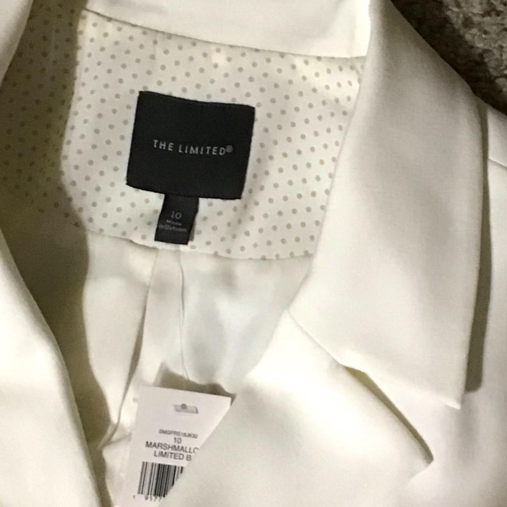 Women's off white pantsuit
